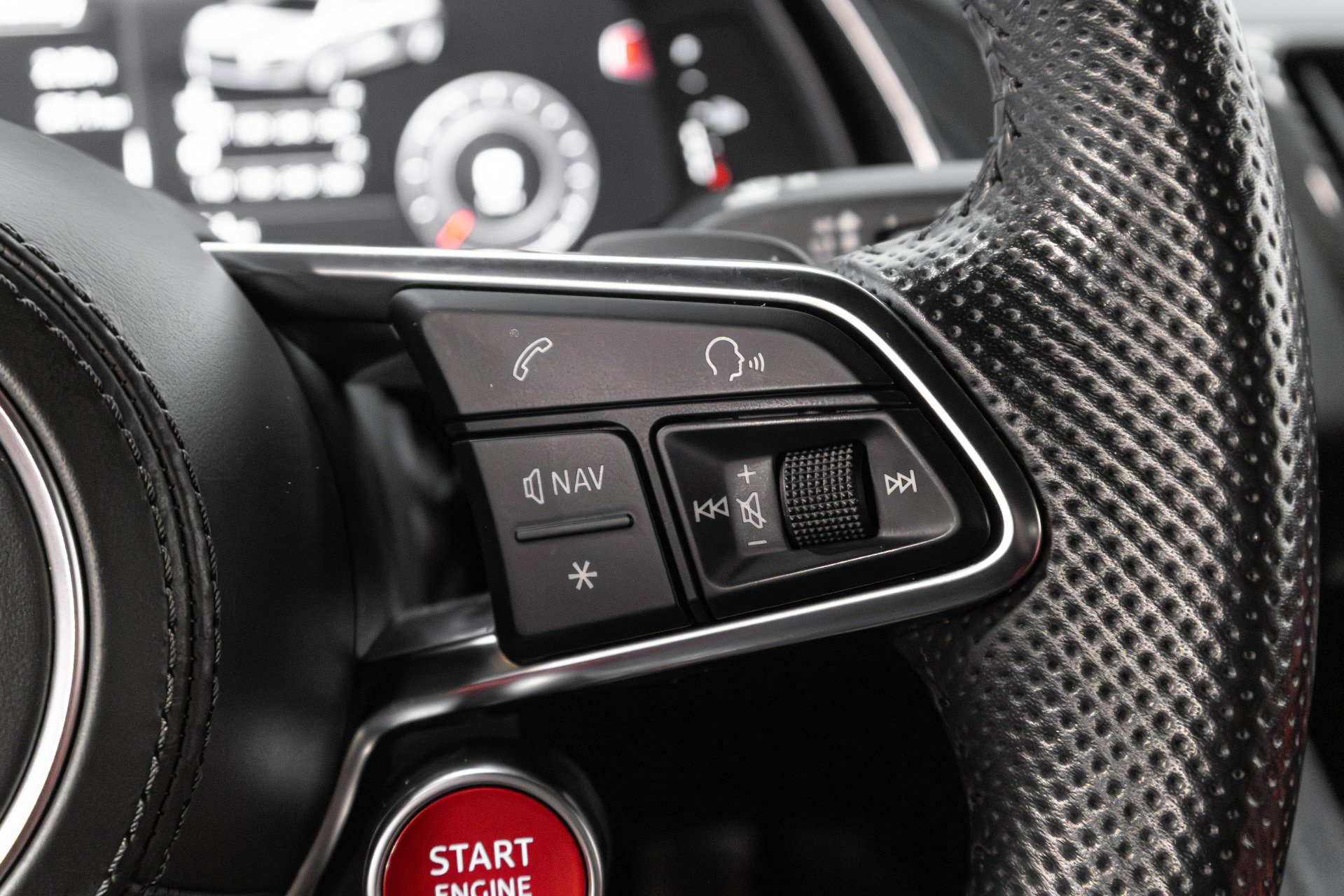 Used 2018 Audi R8 V10 w/ Premium Package image 61