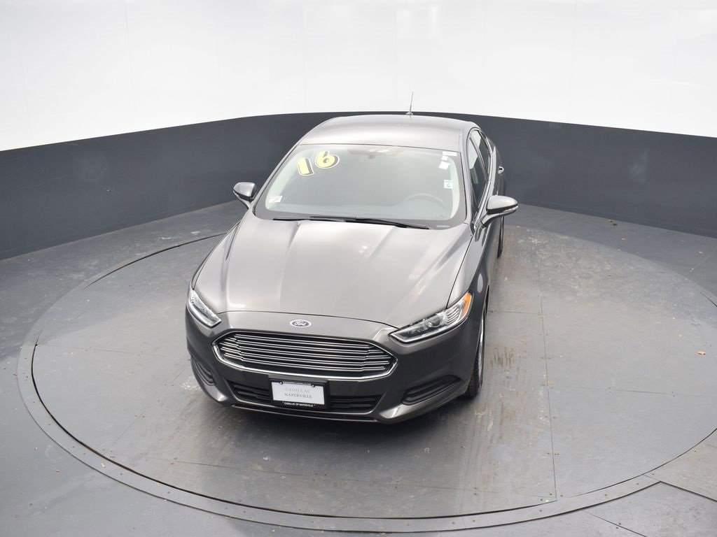 Used 2016 Ford Fusion SE image 37