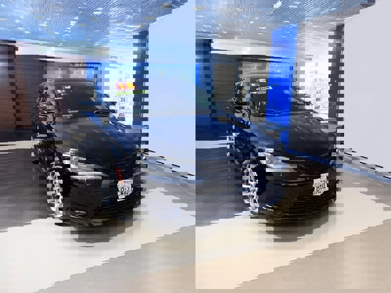 Used 2015 Chrysler 200 Limited w/ Convenience Group