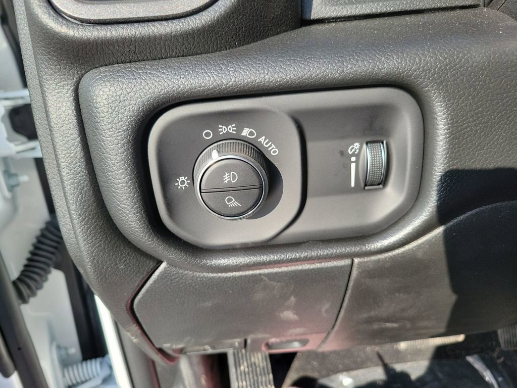 New 2026 RAM 3500 Tradesman image 18