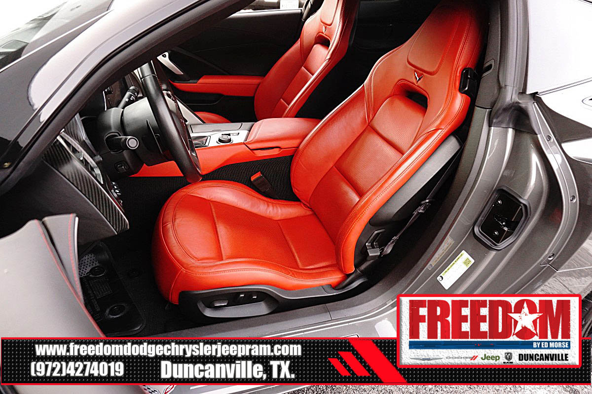 Used 2015 Chevrolet Corvette Stingray Coupe w/ 2LT Preferred Equipment Group RWD image 13