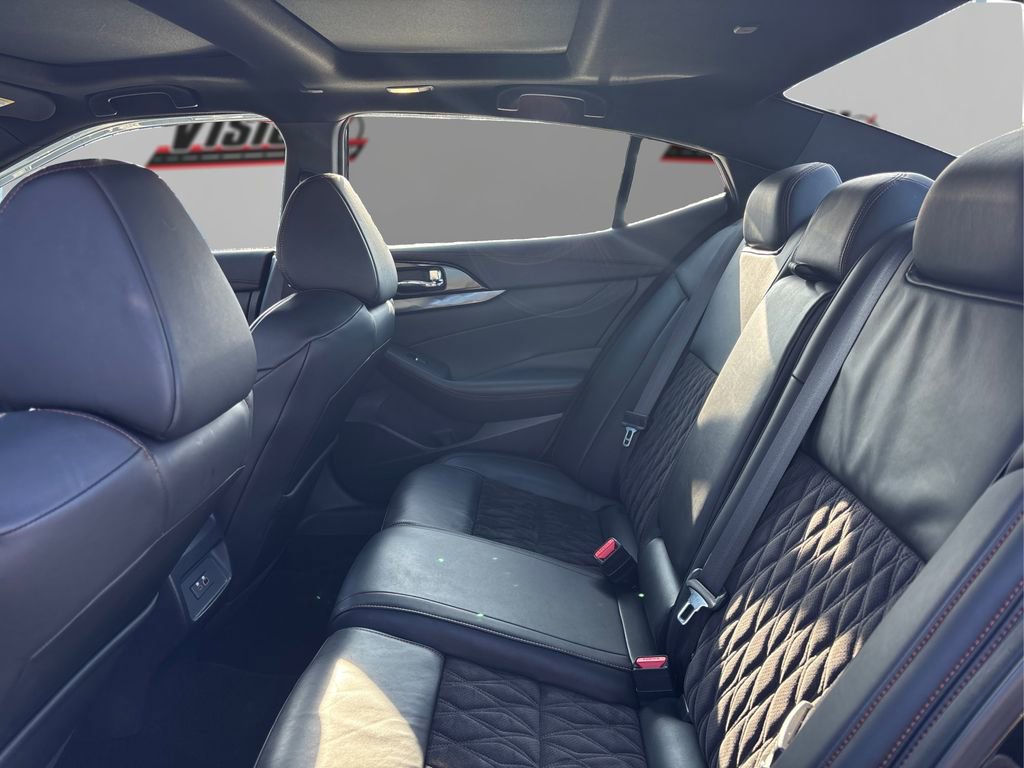 Used 2019 Nissan Maxima SR w/ Premium Package image 10