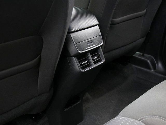 Certified 2025 Chevrolet Equinox LT w/ Safety and Technology Package image 13