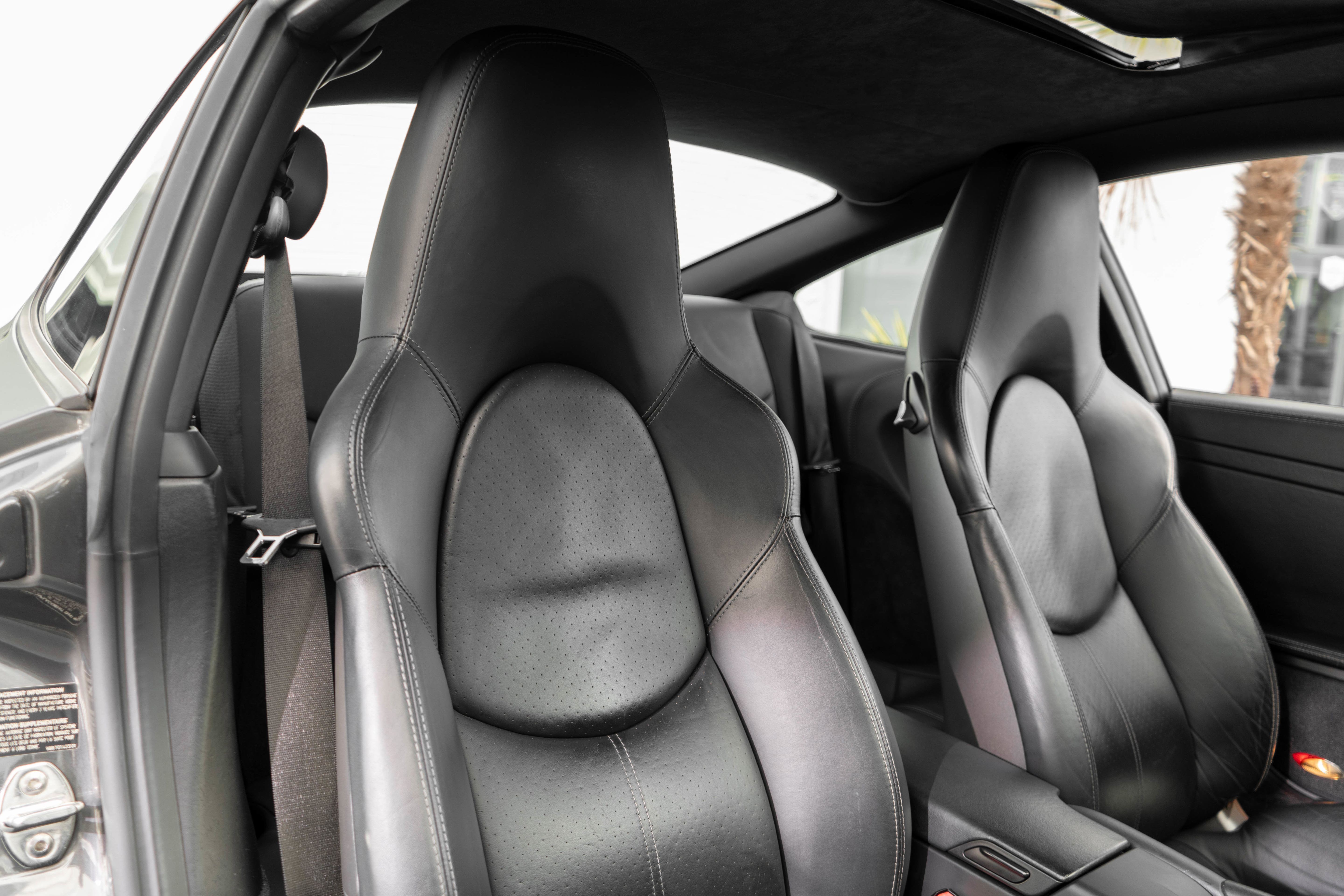 Used 2006 Porsche 911 Carrera S RWD image 32