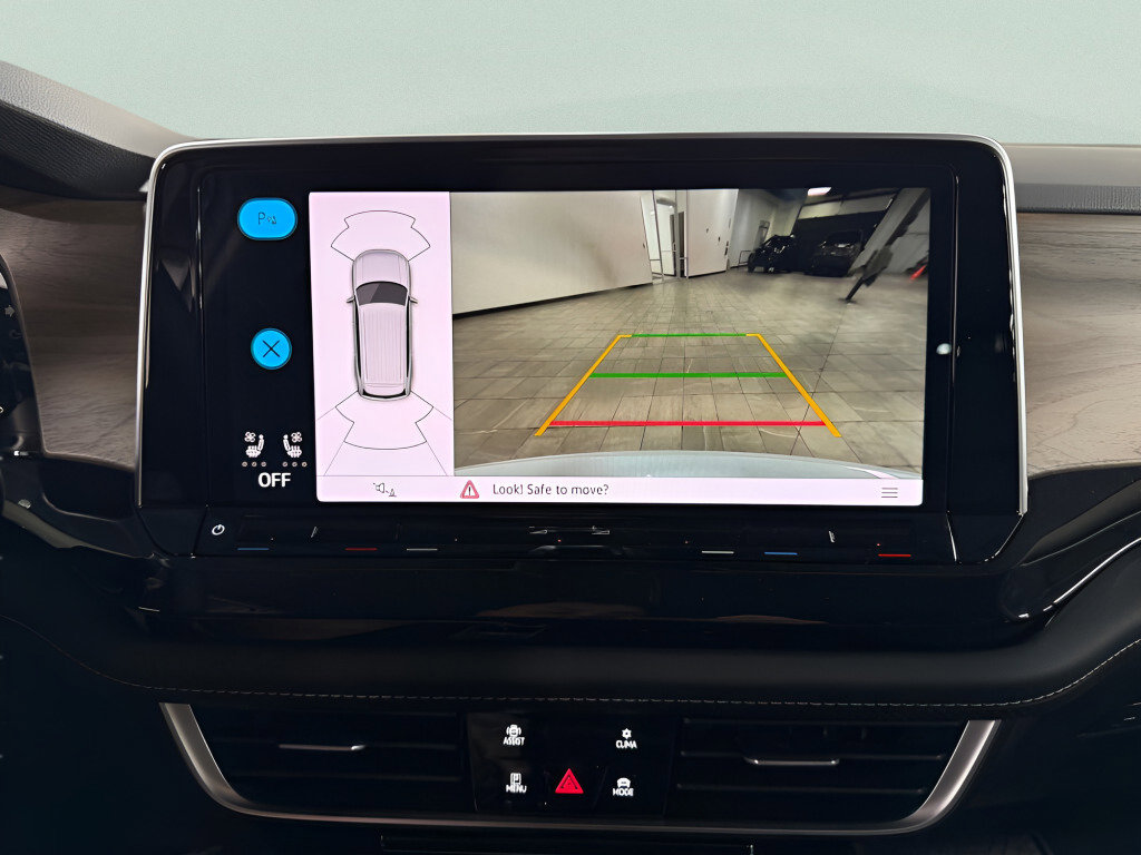 New 2026 Volkswagen Atlas SE image 16