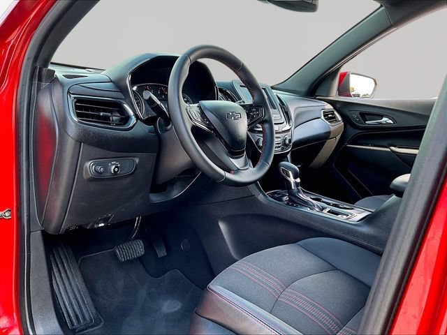 Used 2023 Chevrolet Equinox RS AWD/4WD image 8
