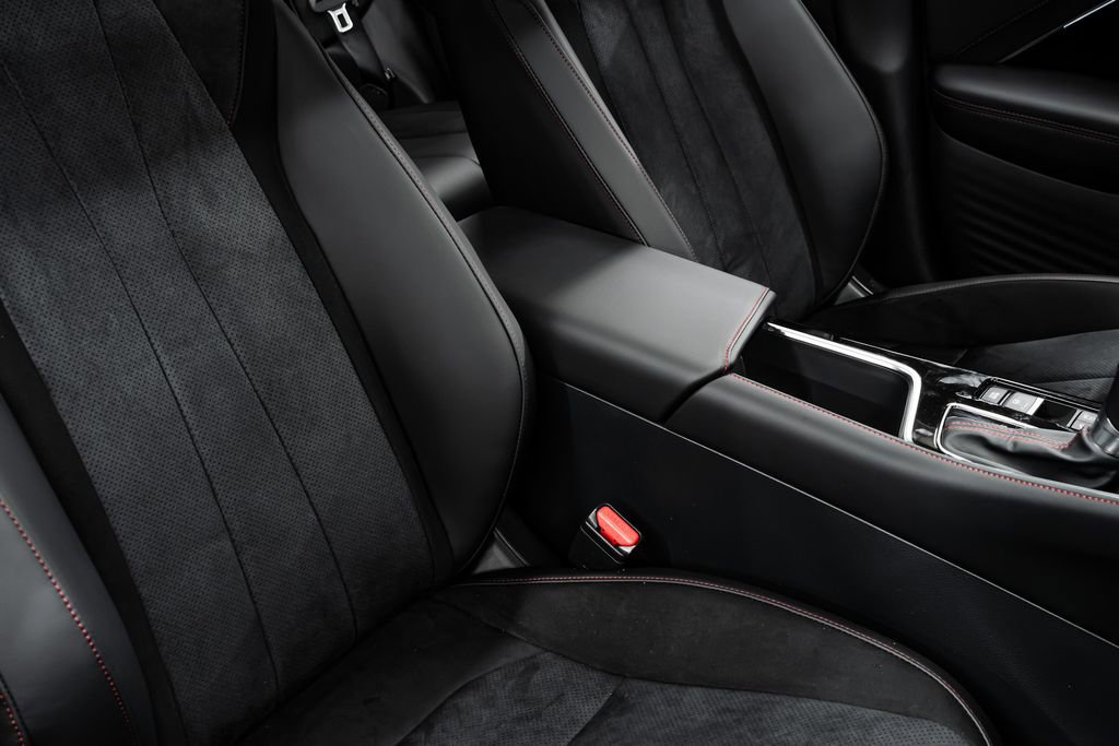 Used 2025 Acura ADX A-Spec image 29