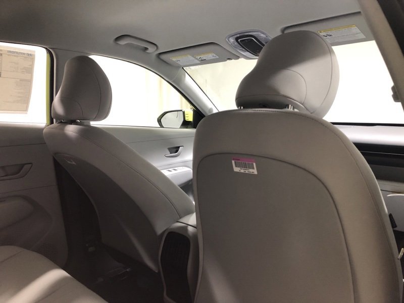 New 2026 Hyundai Kona SE image 11