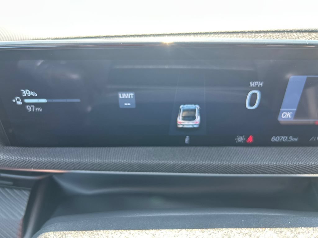 Used 2025 Ford Mustang Mach-E Select w/ Comfort Package Lite AWD/4WD image 18