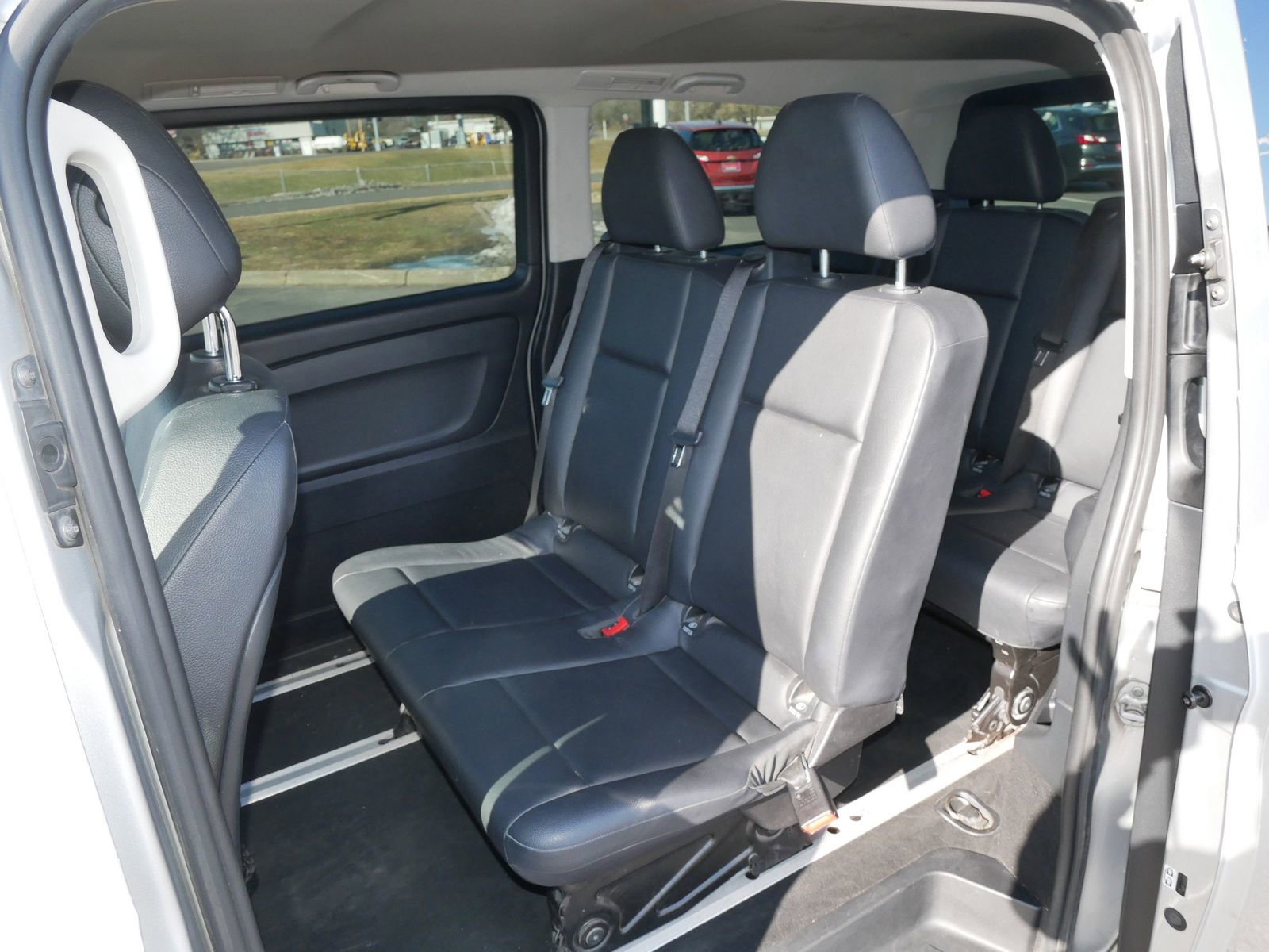 Used 2016 Mercedes-Benz Metris Passenger image 11
