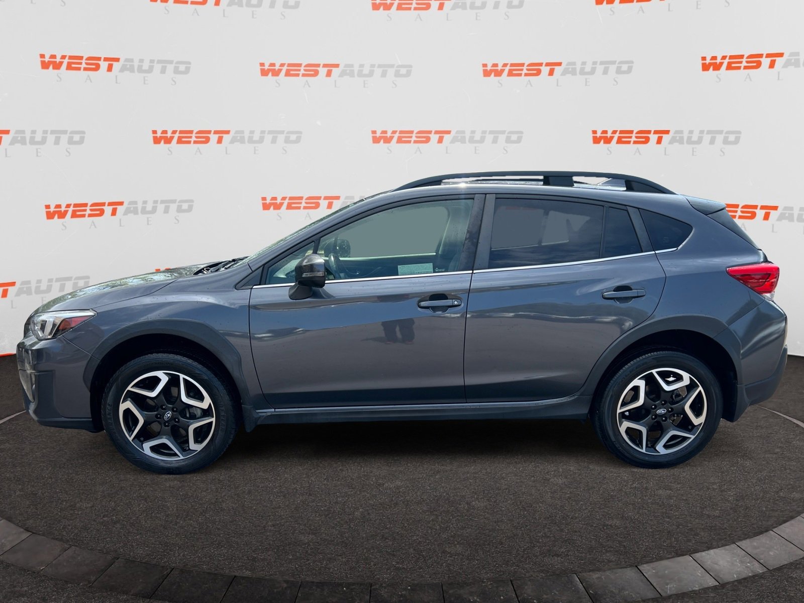 Used 2020 Subaru Crosstrek 2.0i Limited w/ Popular Package #5 image 2