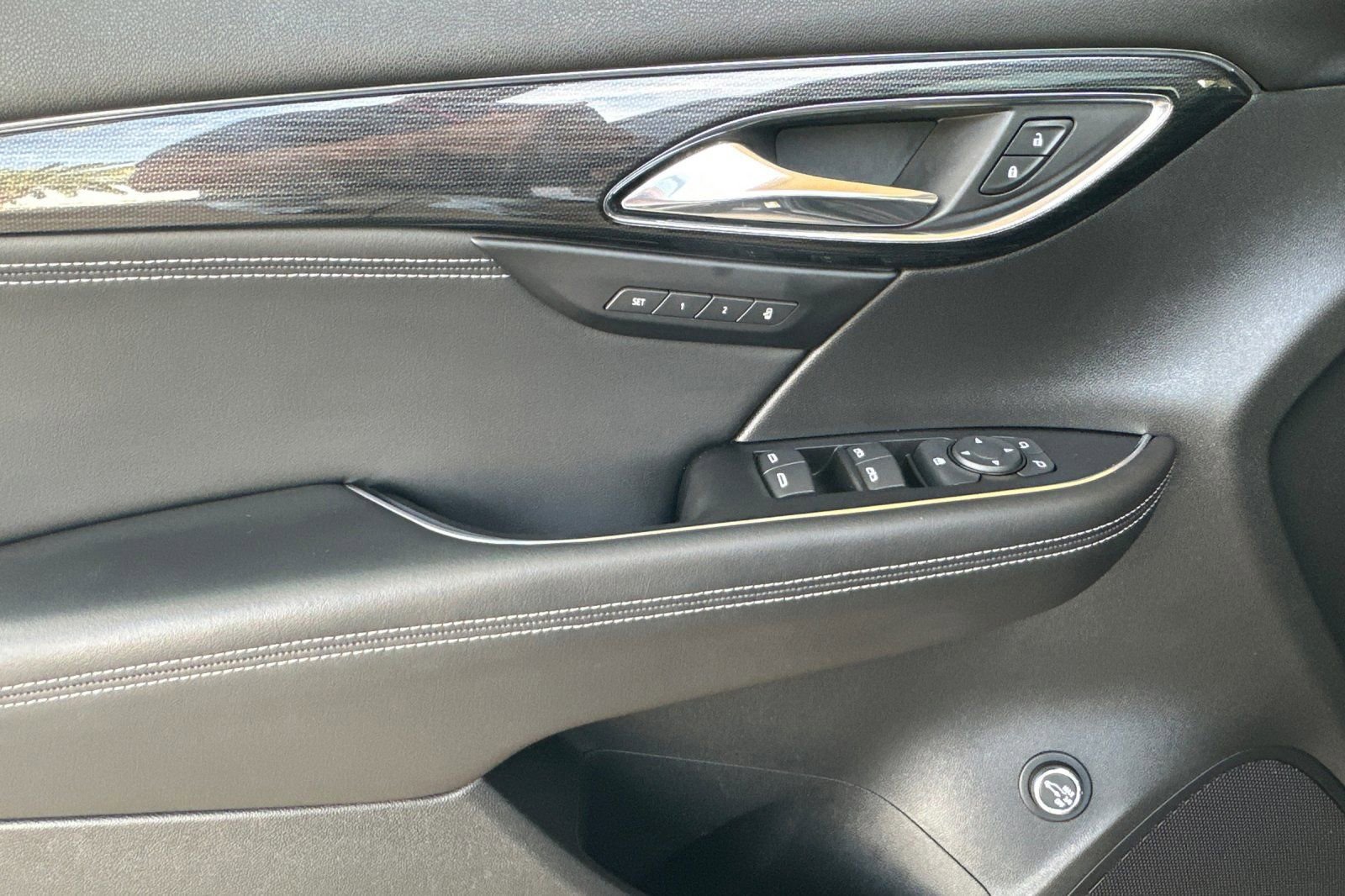 Certified 2023 Buick Envision Essence w/ Sport Touring Package image 11