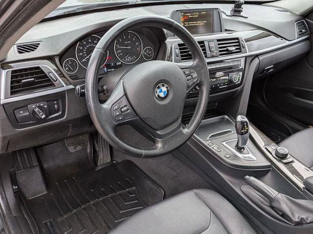 Used 2016 BMW 320i xDrive Sedan AWD/4WD image 11