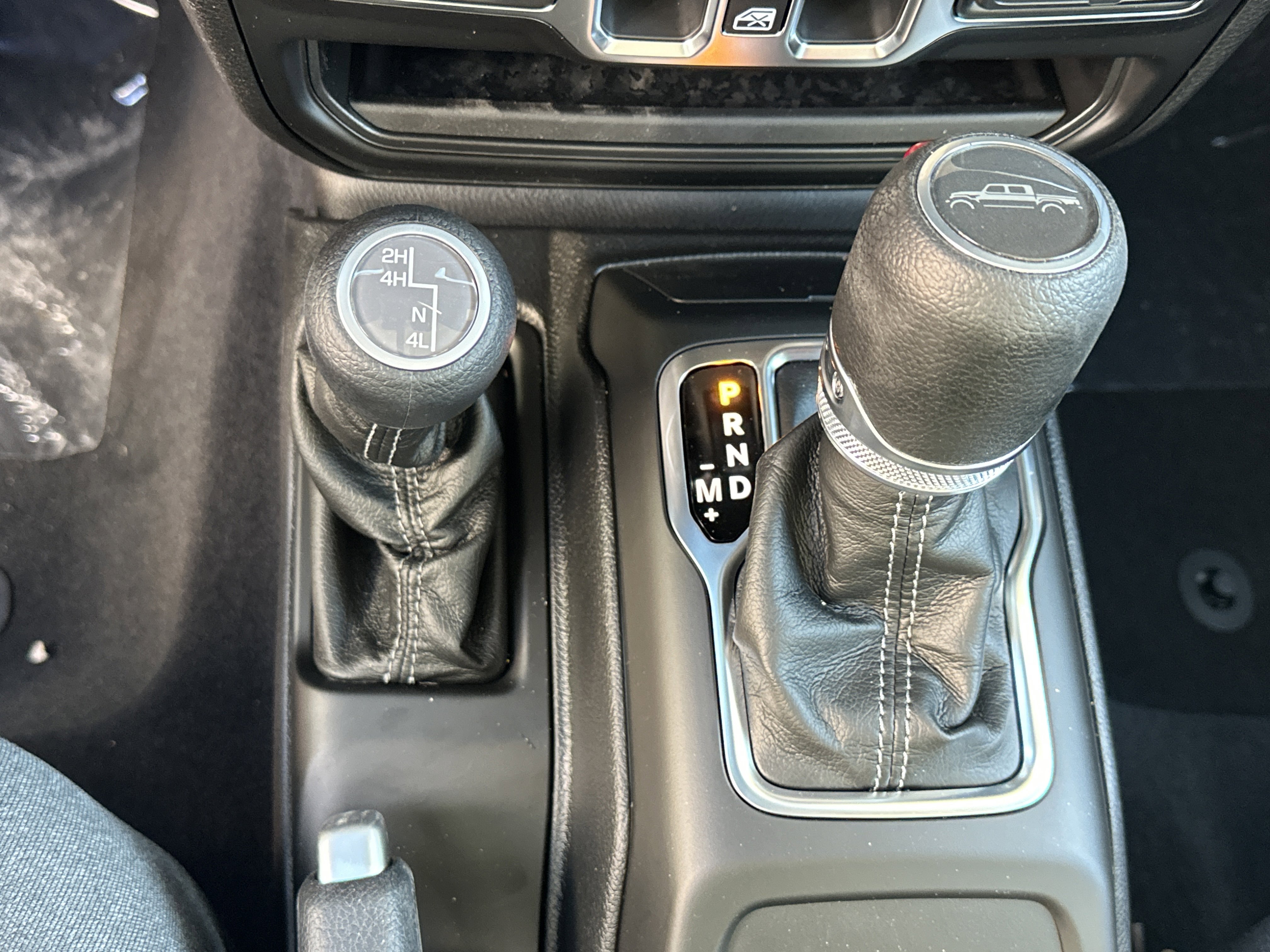 New 2026 Jeep Gladiator Sport image 4