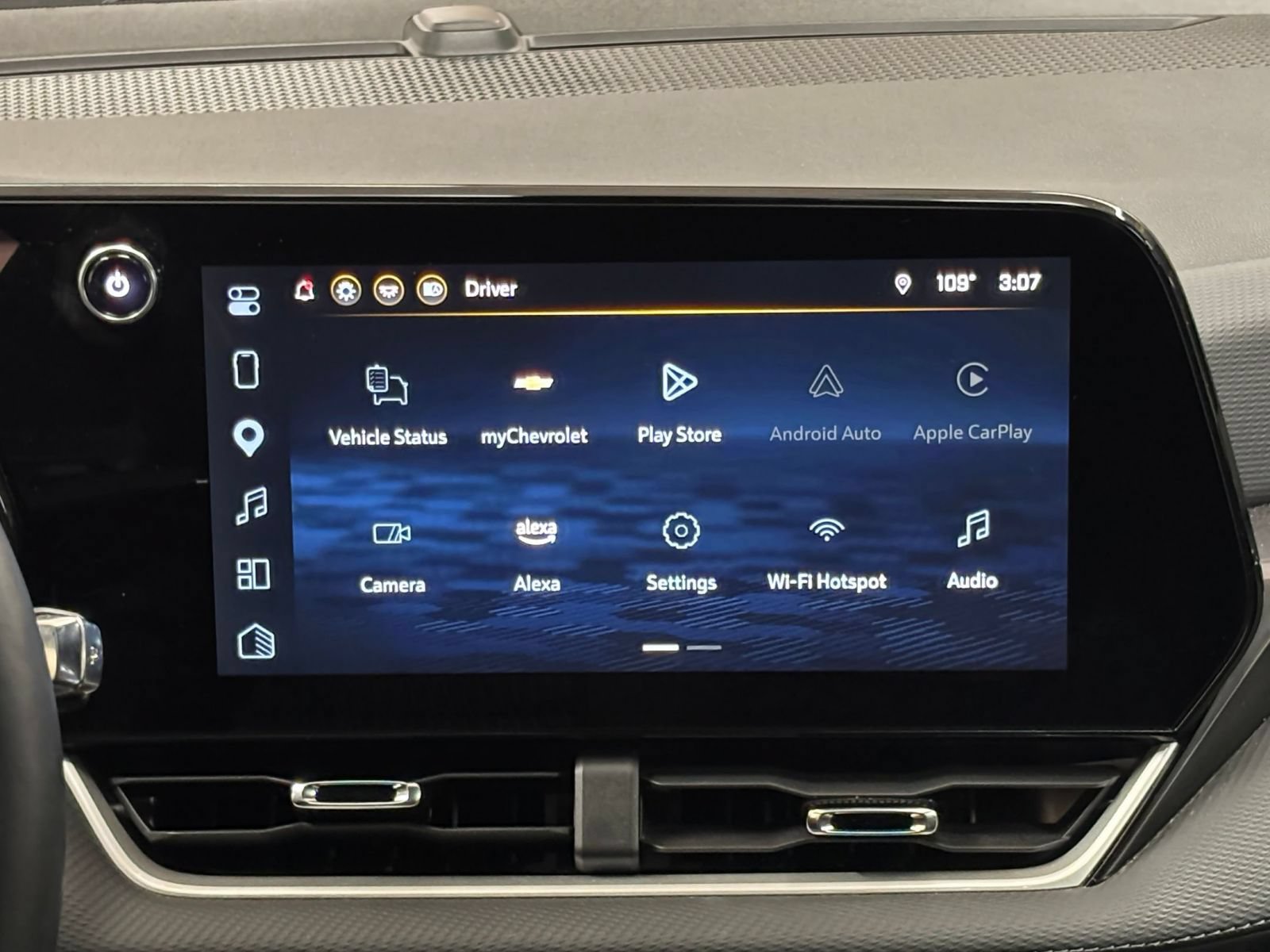 Used 2025 Chevrolet Equinox LT AWD/4WD image 21