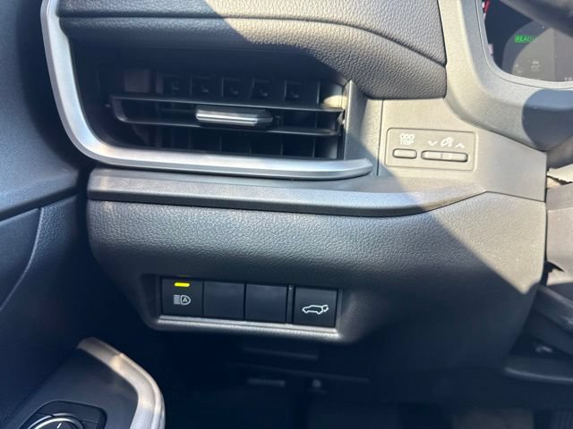 Used 2026 Toyota Grand Highlander XLE FWD image 27