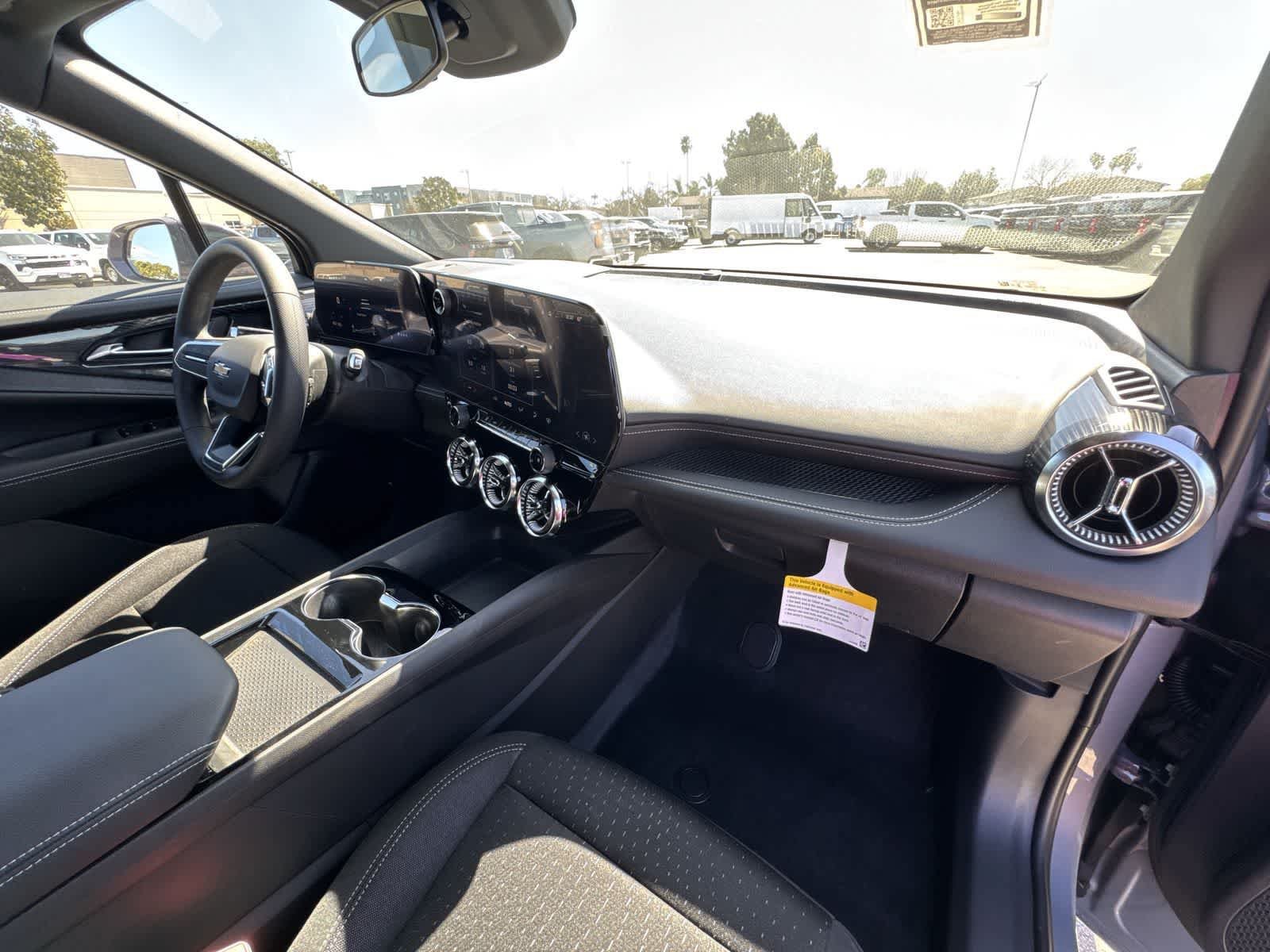 New 2025 Chevrolet Blazer EV LT AWD/4WD image 24