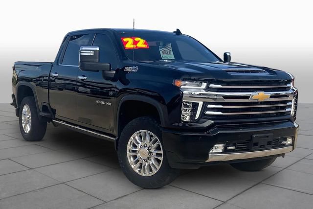 Used 2022 Chevrolet Silverado 2500 High Country w/ Safety Package II AWD/4WD image 2