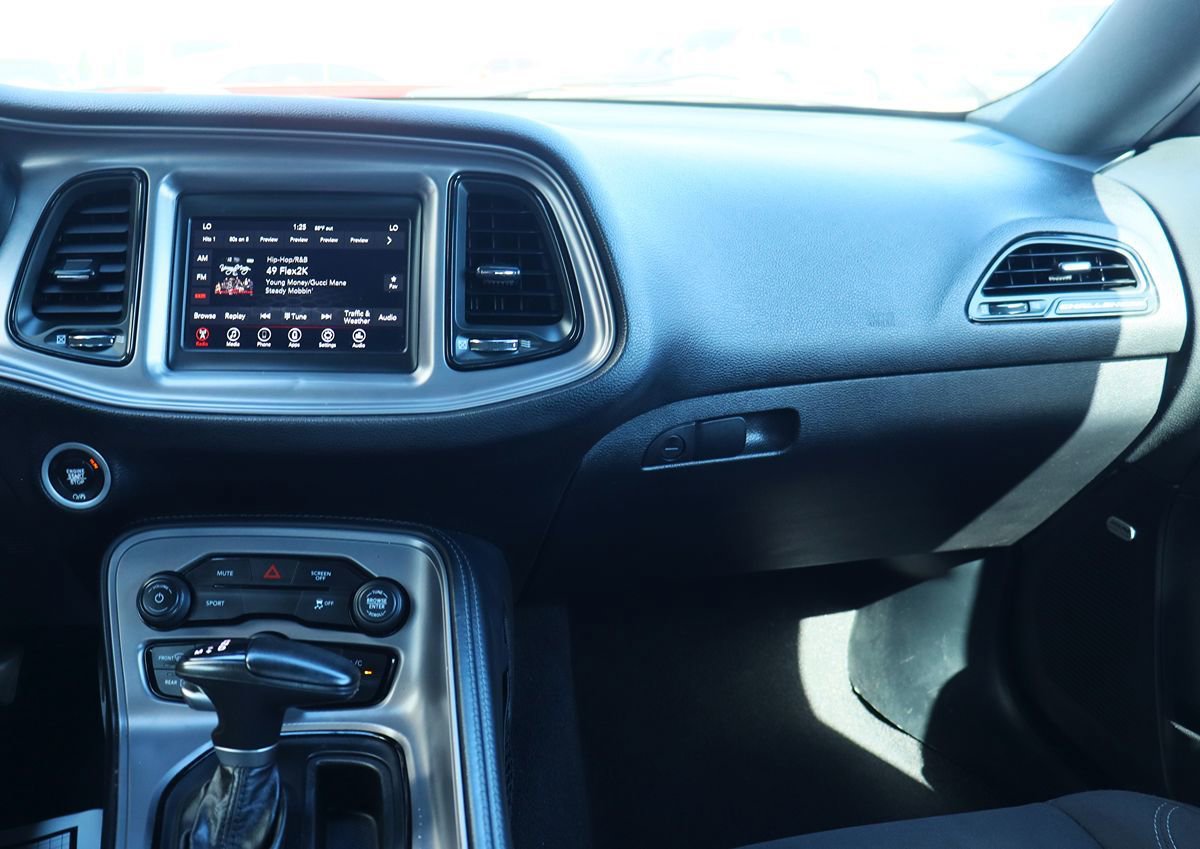 Used 2023 Dodge Challenger SXT RWD image 39