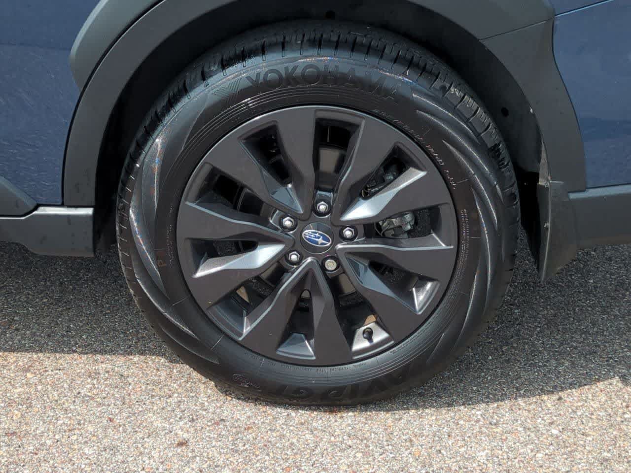Certified 2025 Subaru Outback Onyx Edition AWD/4WD image 13