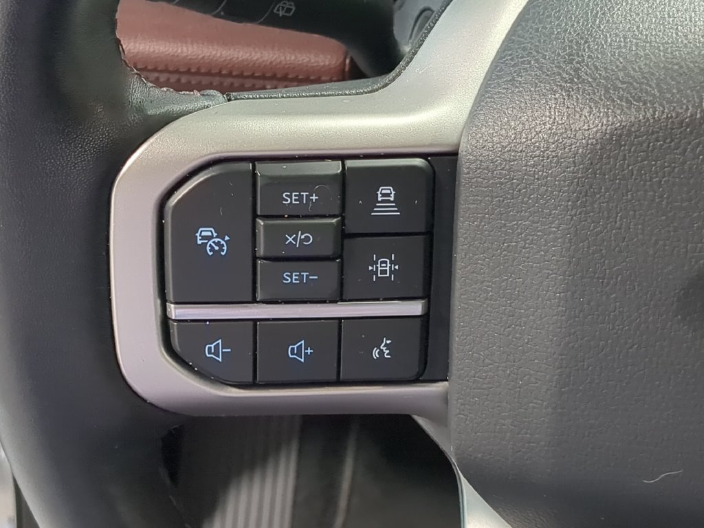 Used 2023 Ford Expedition Limited AWD/4WD image 29