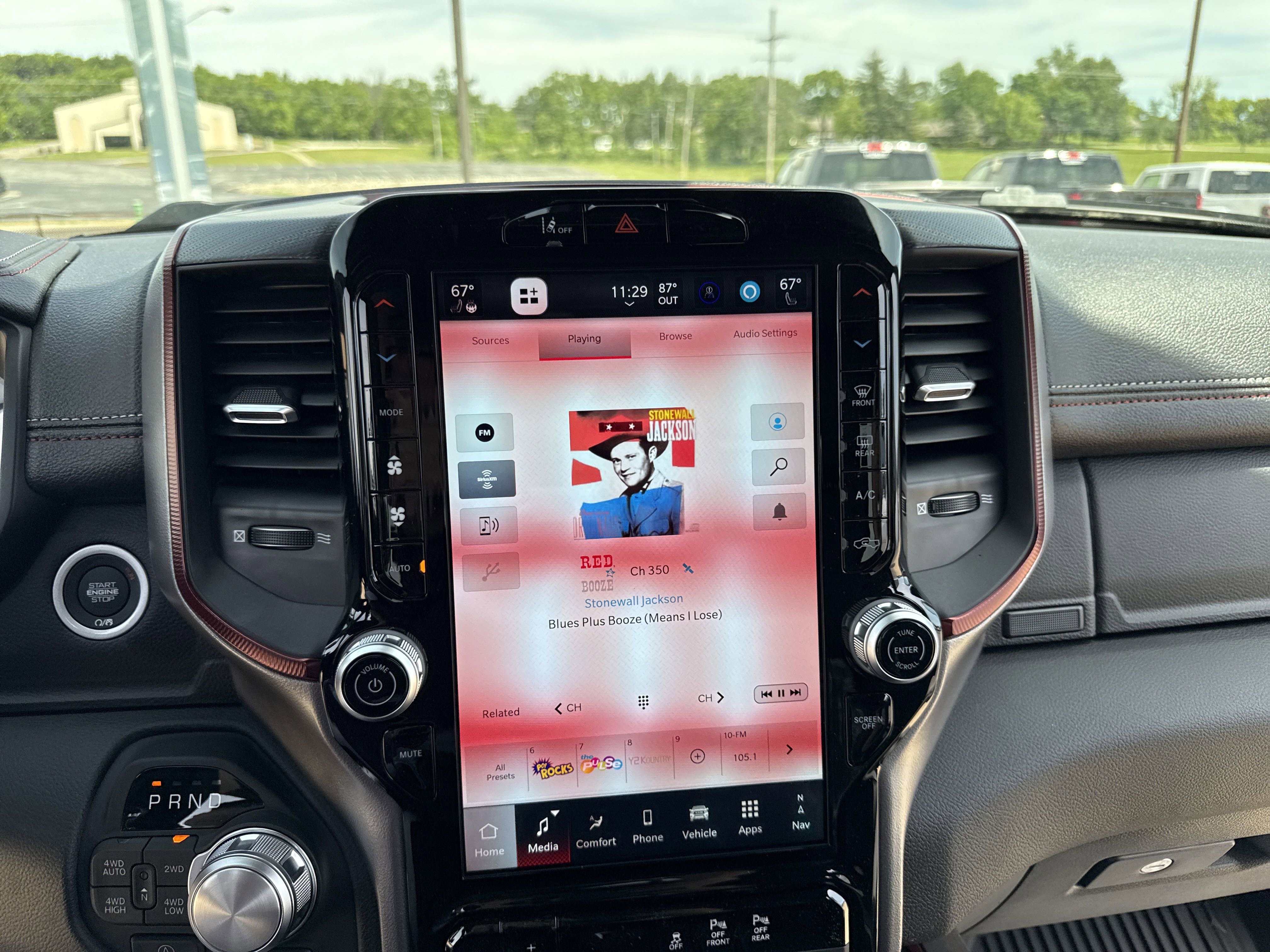 New 2025 RAM 1500 Rebel image 21