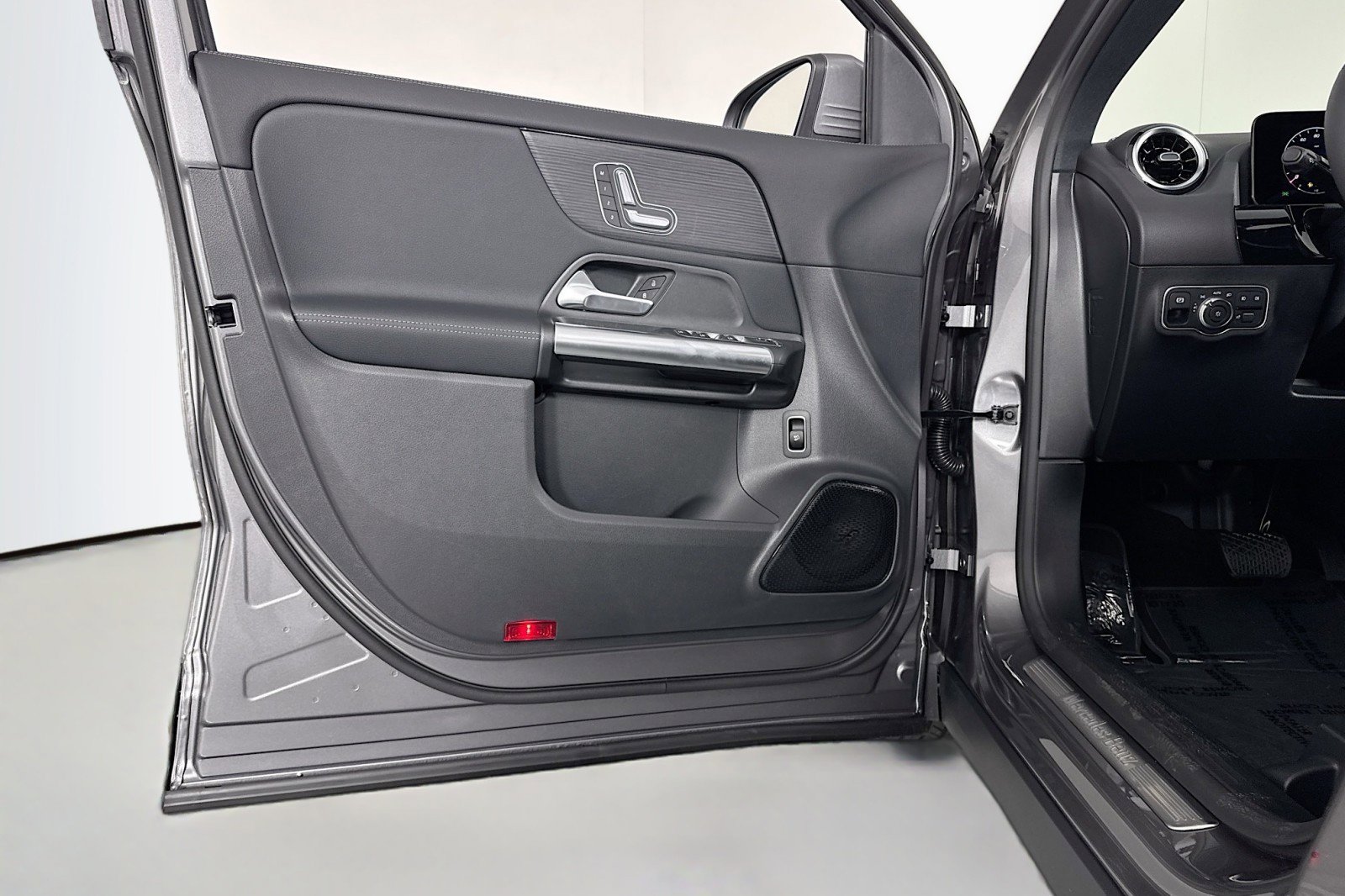 New 2026 Mercedes-Benz GLA 250 4MATIC image 20