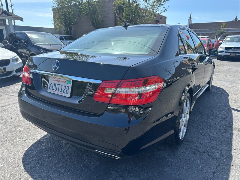 Used 2012 Mercedes-Benz E 350 Sedan image 4