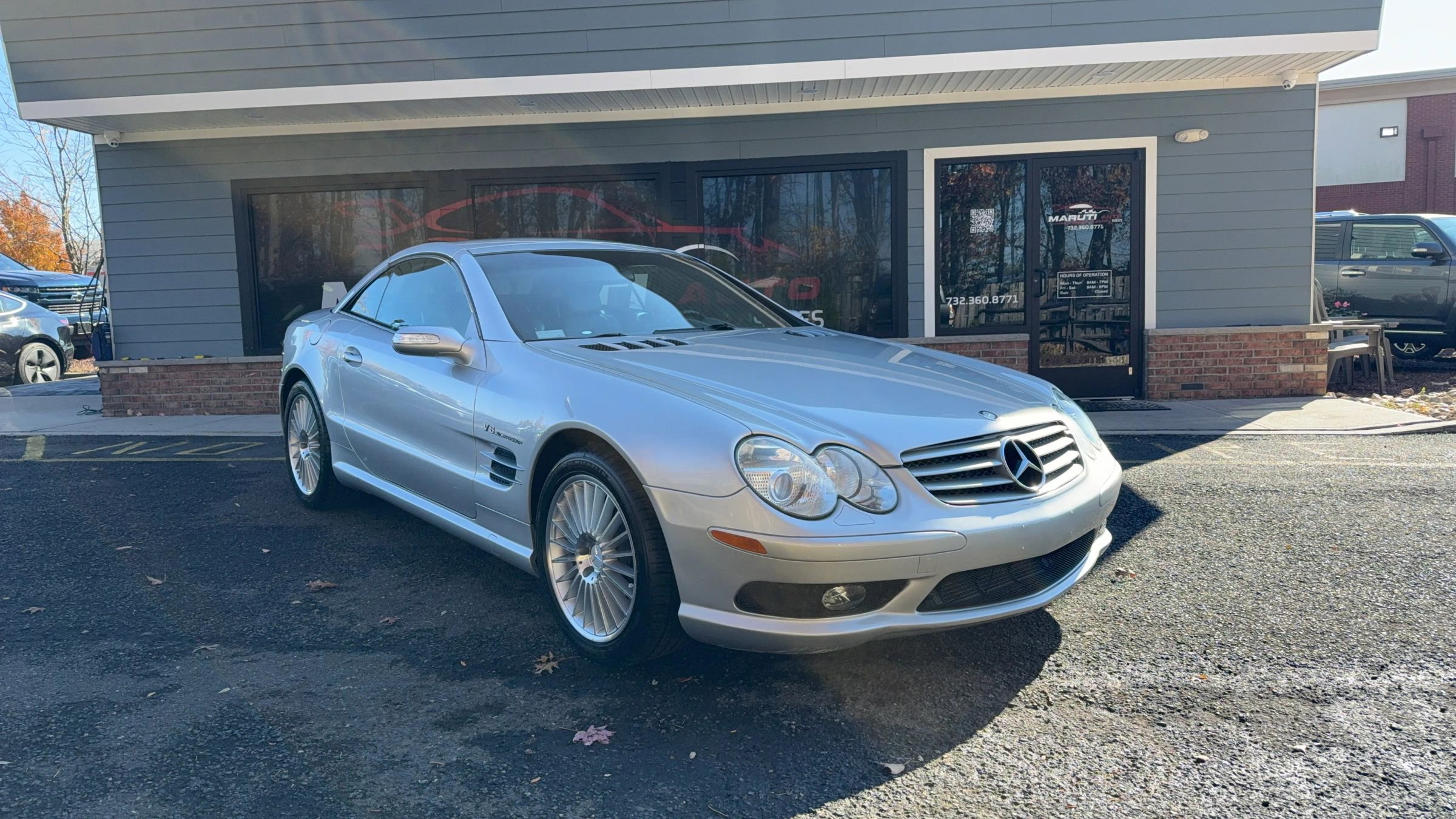 Used 2004 Mercedes-Benz SL 55 AMG image 8