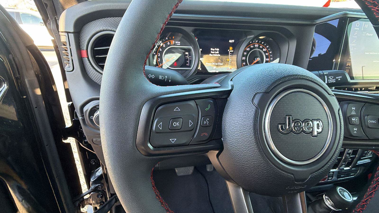 Used 2024 Jeep Gladiator Rubicon AWD/4WD image 23