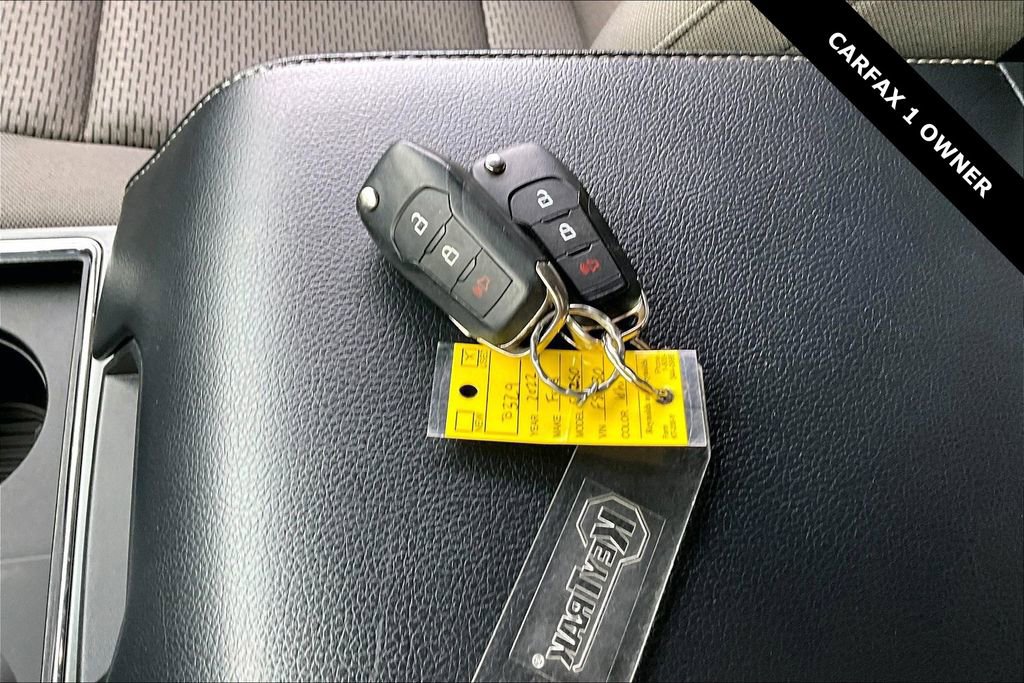 Used 2022 Ford F250 XLT w/ Black Appearance Package image 33