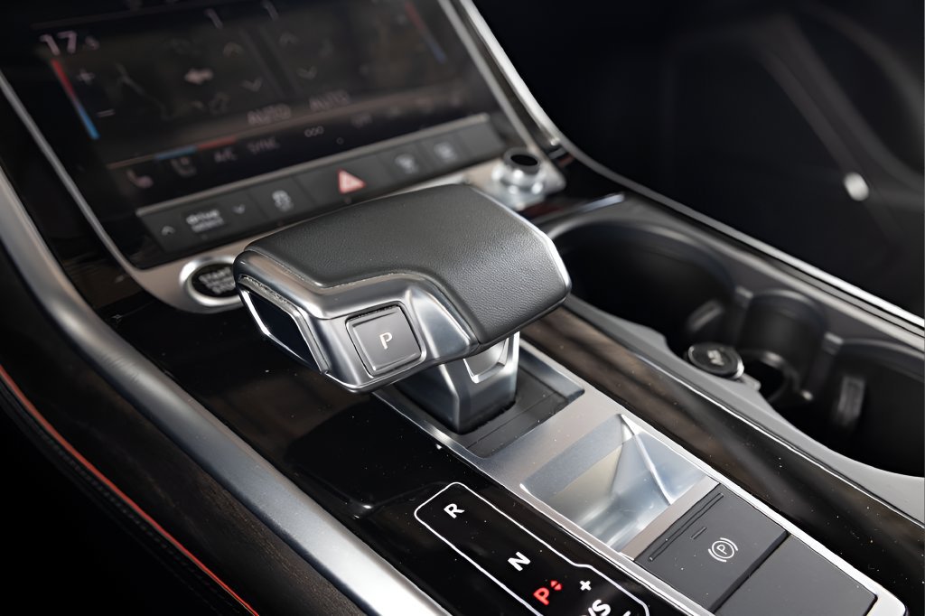Used 2023 Audi Q8 Premium Plus AWD/4WD image 26