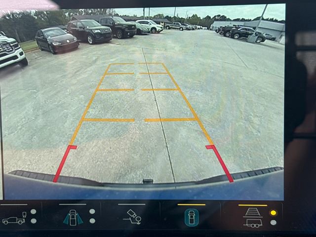 Used 2022 Chevrolet Silverado 1500 ZR2 w/ Technology Package AWD/4WD image 30