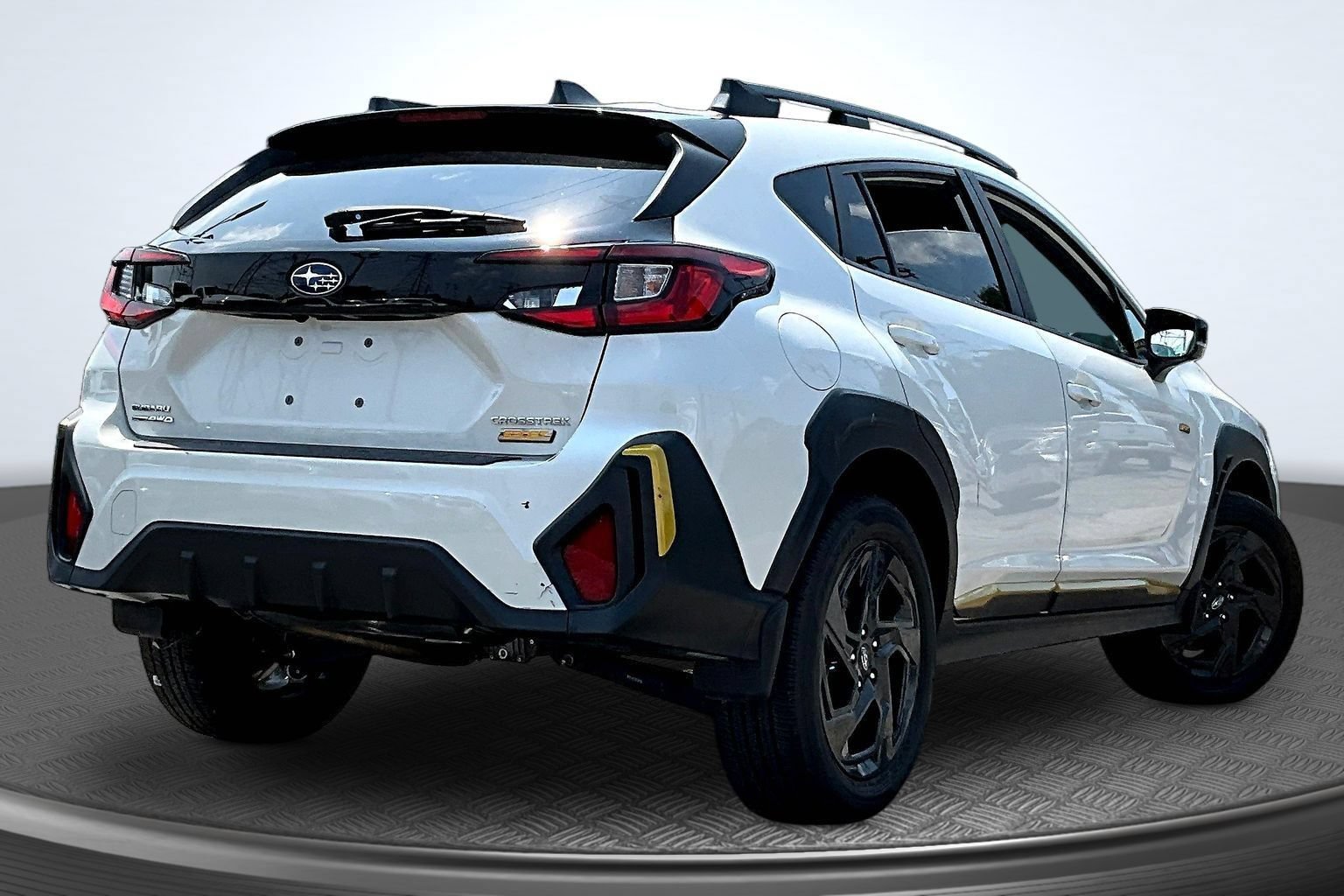 Used 2024 Subaru Crosstrek 2.5i Sport AWD/4WD image 7