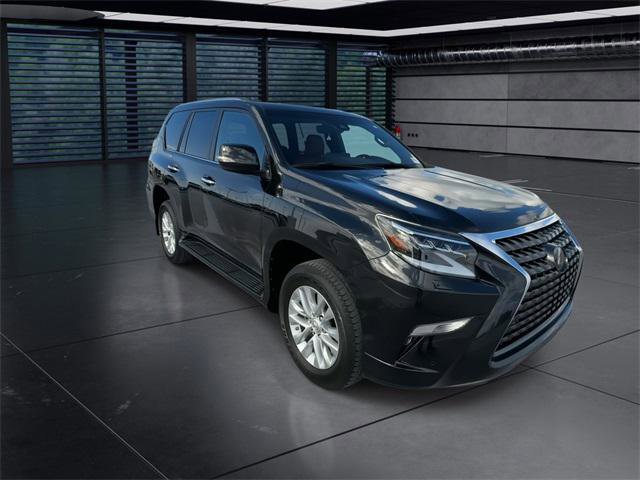 Certified 2022 Lexus GX 460 Premium w/ Premium Package image 2