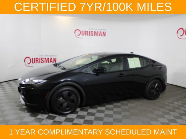 Used 2025 Toyota Prius LE FWD image 4