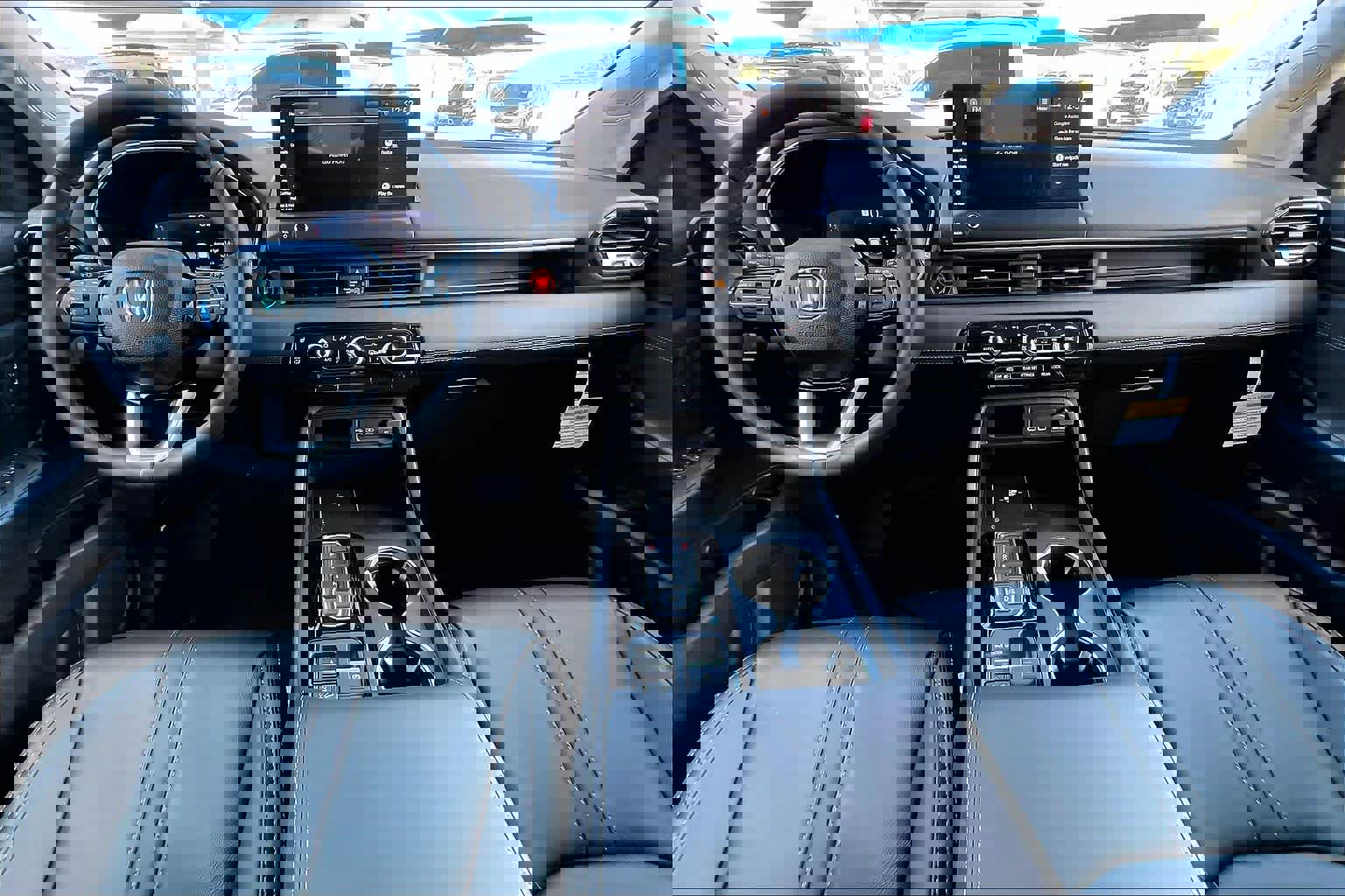 Used 2026 Honda Pilot Touring image 5