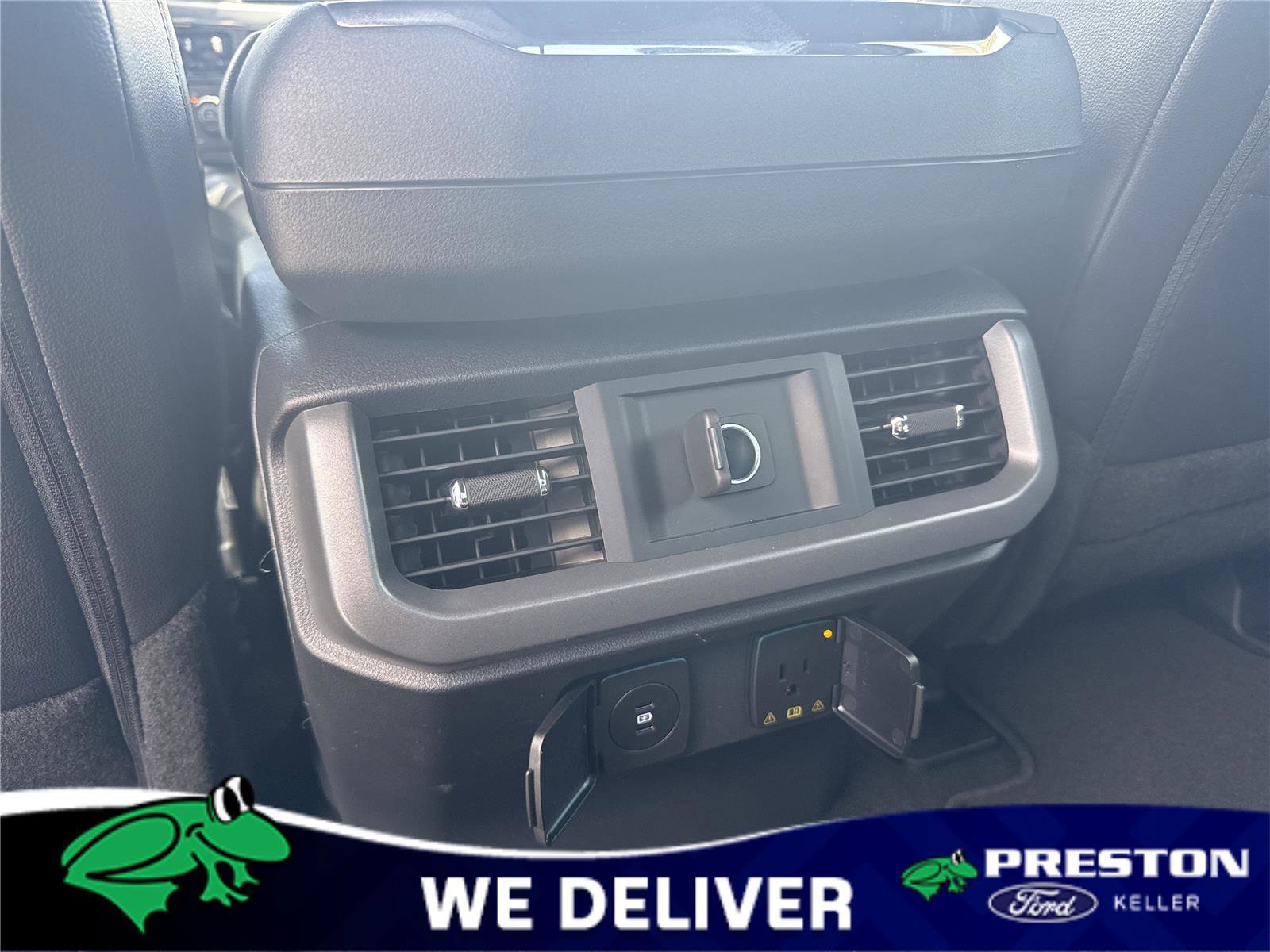 New 2025 Ford F150 Lariat w/ Equipment Group 501A Mid image 82