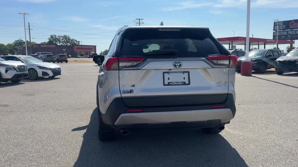 Used 2024 Toyota RAV4 Limited AWD/4WD image 25