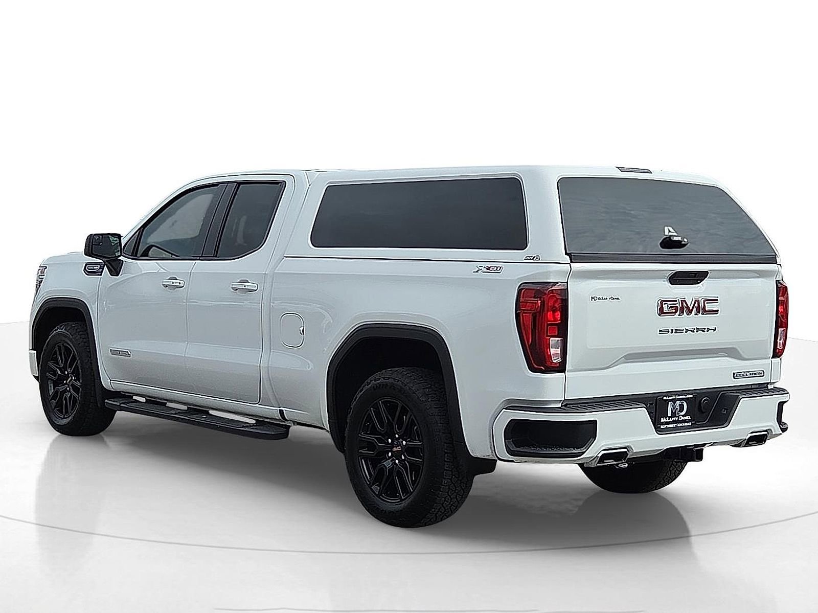 Used 2020 GMC Sierra 1500 Elevation w/ Elevation Value Package image 4