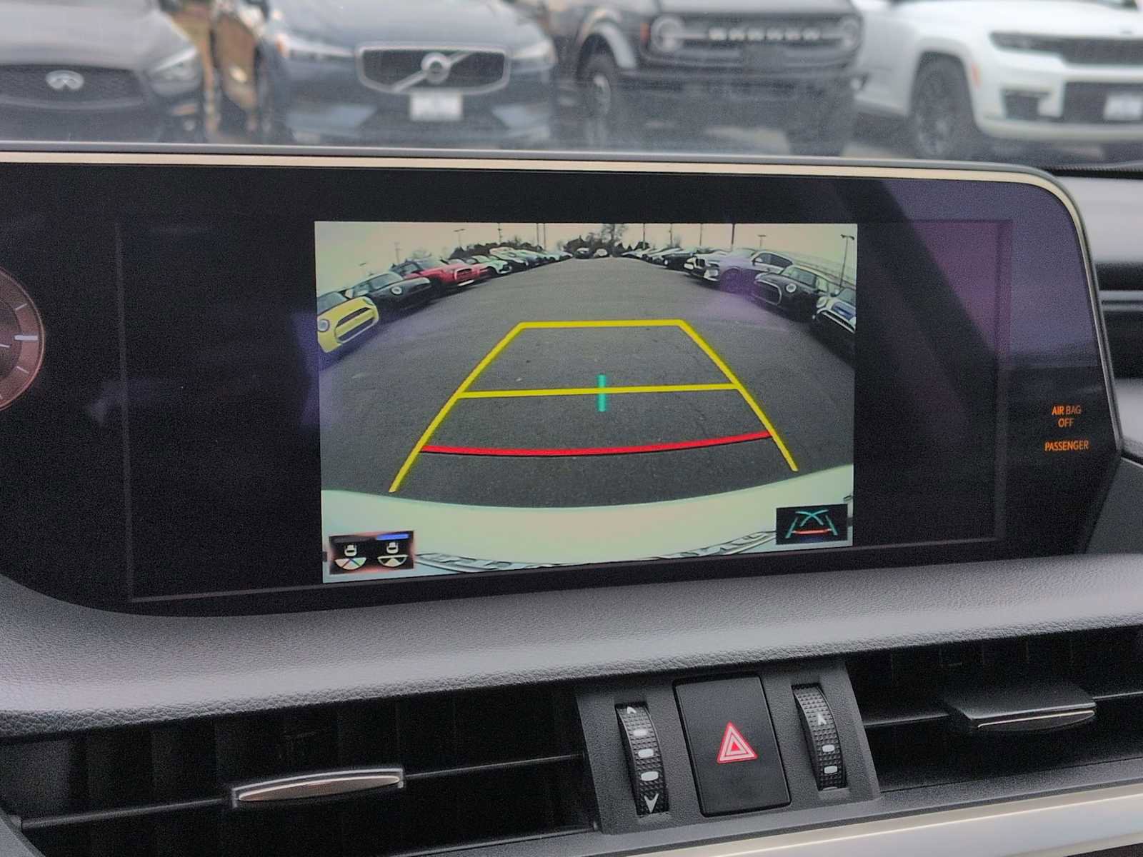 Used 2019 Lexus ES 350 w/ Premium Package image 32