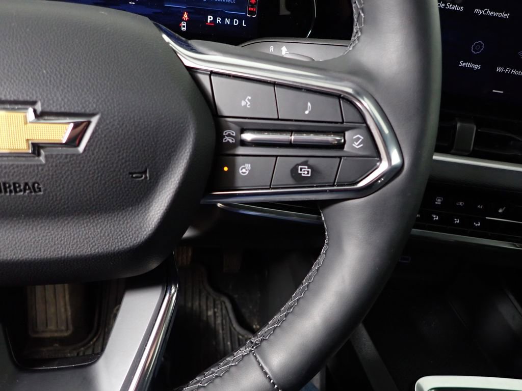 Used 2026 Chevrolet Equinox LT image 26