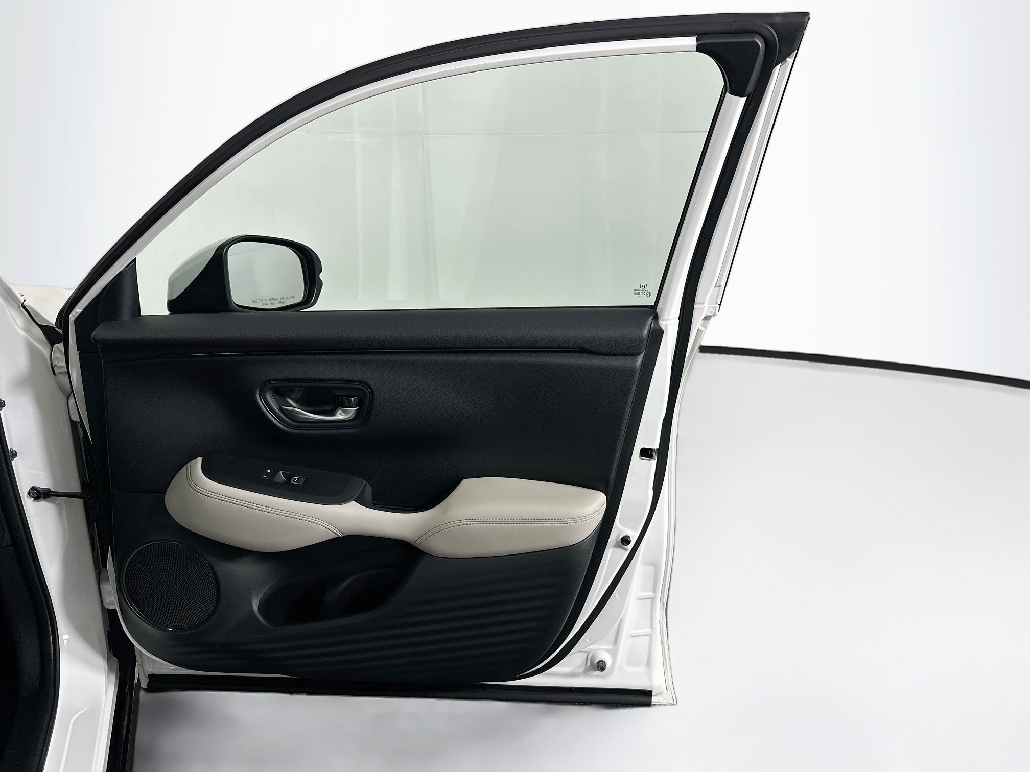 Used 2024 Honda HR-V EX-L image 31