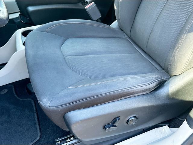 Used 2017 Chrysler Pacifica Touring image 20