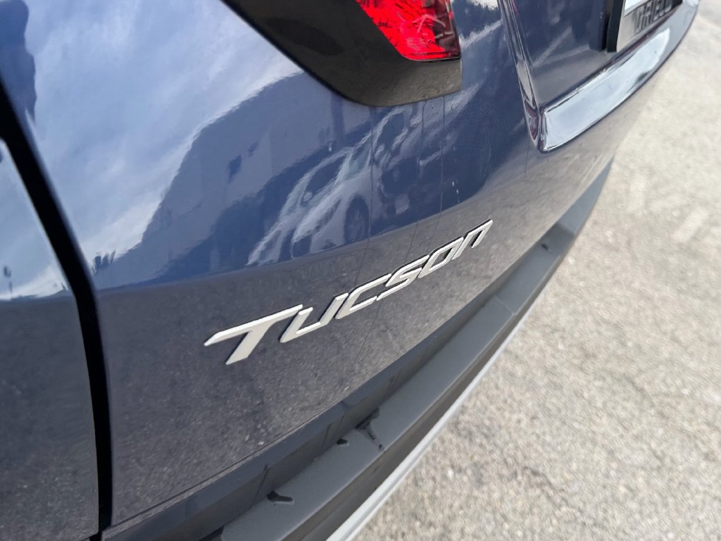 Used 2025 Hyundai Tucson SEL FWD image 14