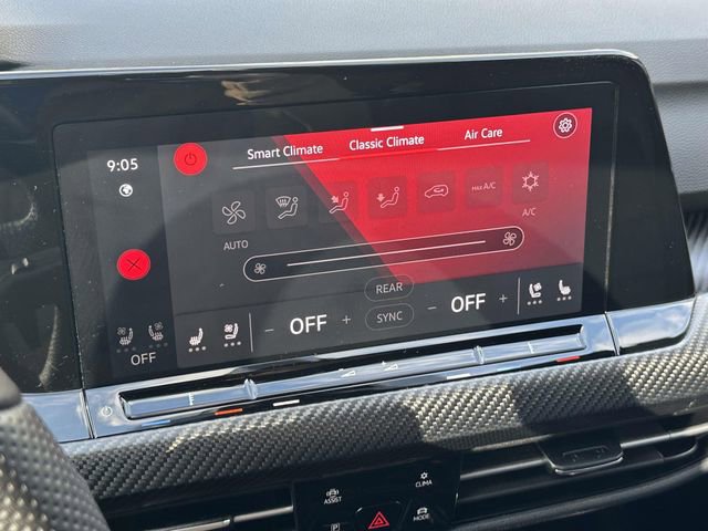 Used 2023 Volkswagen Golf 20th Anniversary Edition image 27