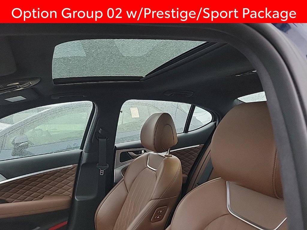 Used 2020 Genesis G70 2.0T w/ Prestige Package RWD image 7