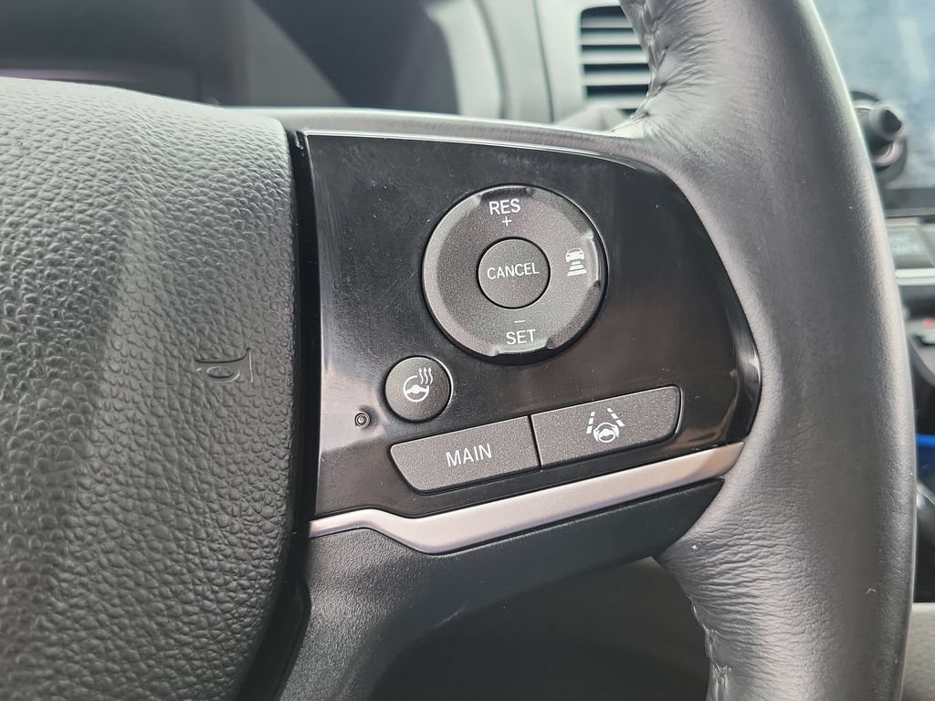 Used 2018 Honda Odyssey Elite image 6