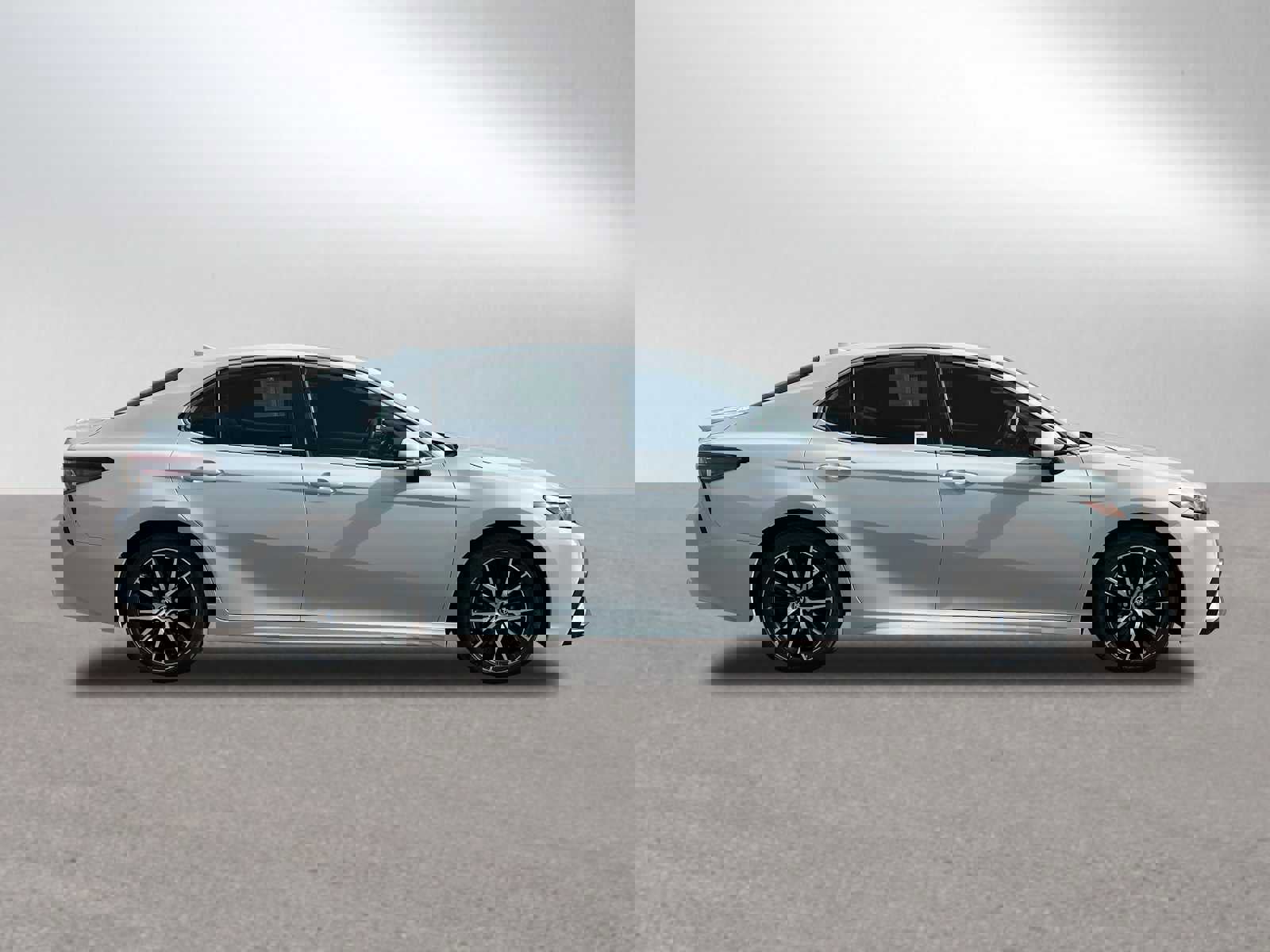 Used 2023 Toyota Camry SE image 8