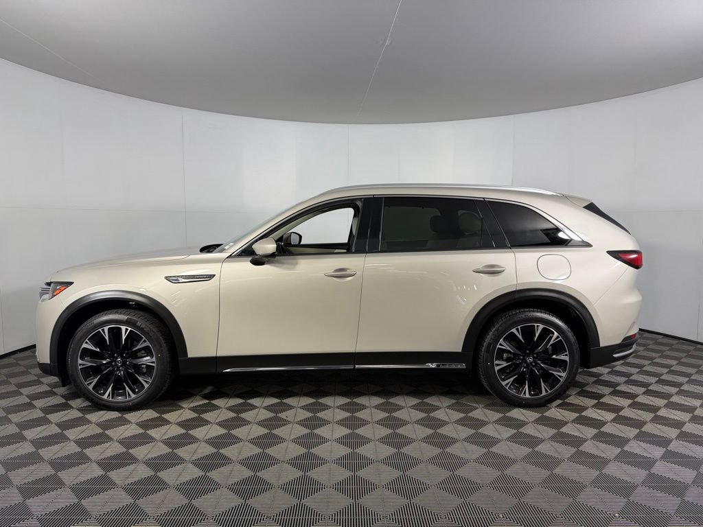 Used 2024 MAZDA CX-90 Plug-In Hybrid w/ Premium Plus image 10